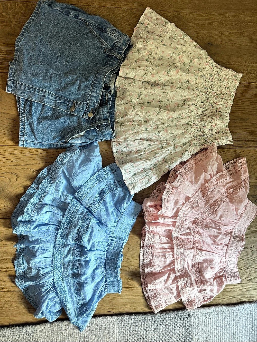 Altard State skirt bundle size Small
